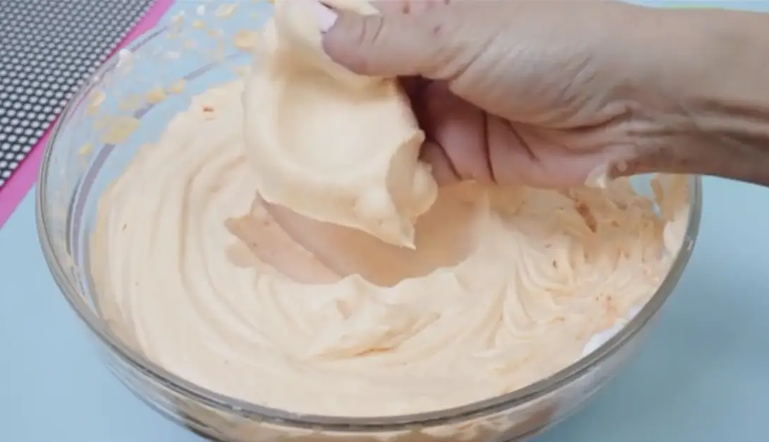 ویدیو 4: بازی کردن با اسلایم صابون